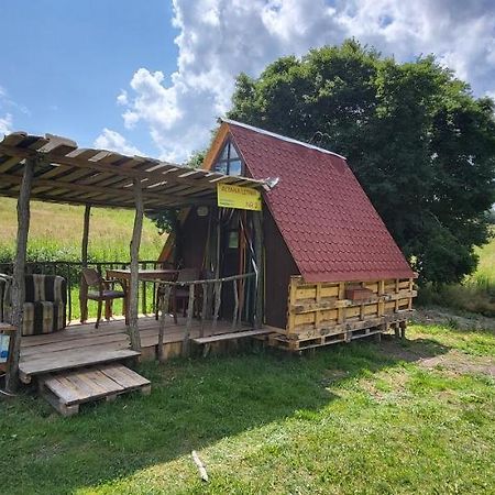 Altana Letnia Nr2 - Herbergerowka Agroturystyka Na Wsi Sloszow Exterior photo